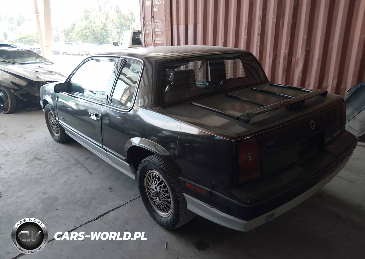 1988 Oldsmobile Cutlass Calais International Series VIN:1G3NK14D8JM303783 - 3