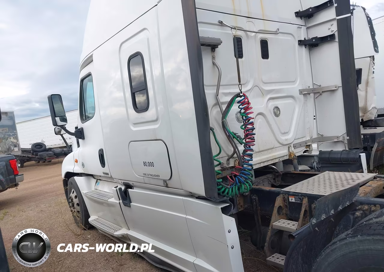 2016 Freightliner Cascadia 125 VIN:3AKJGLD54GSGX2420 - 15