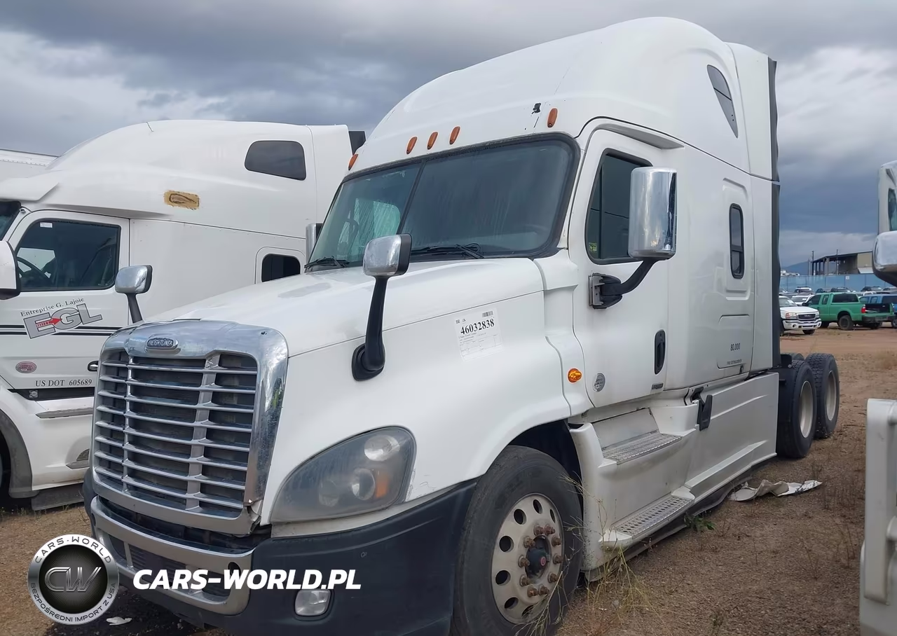 2016 Freightliner Cascadia 125 VIN:3AKJGLD54GSGX2420 - 2