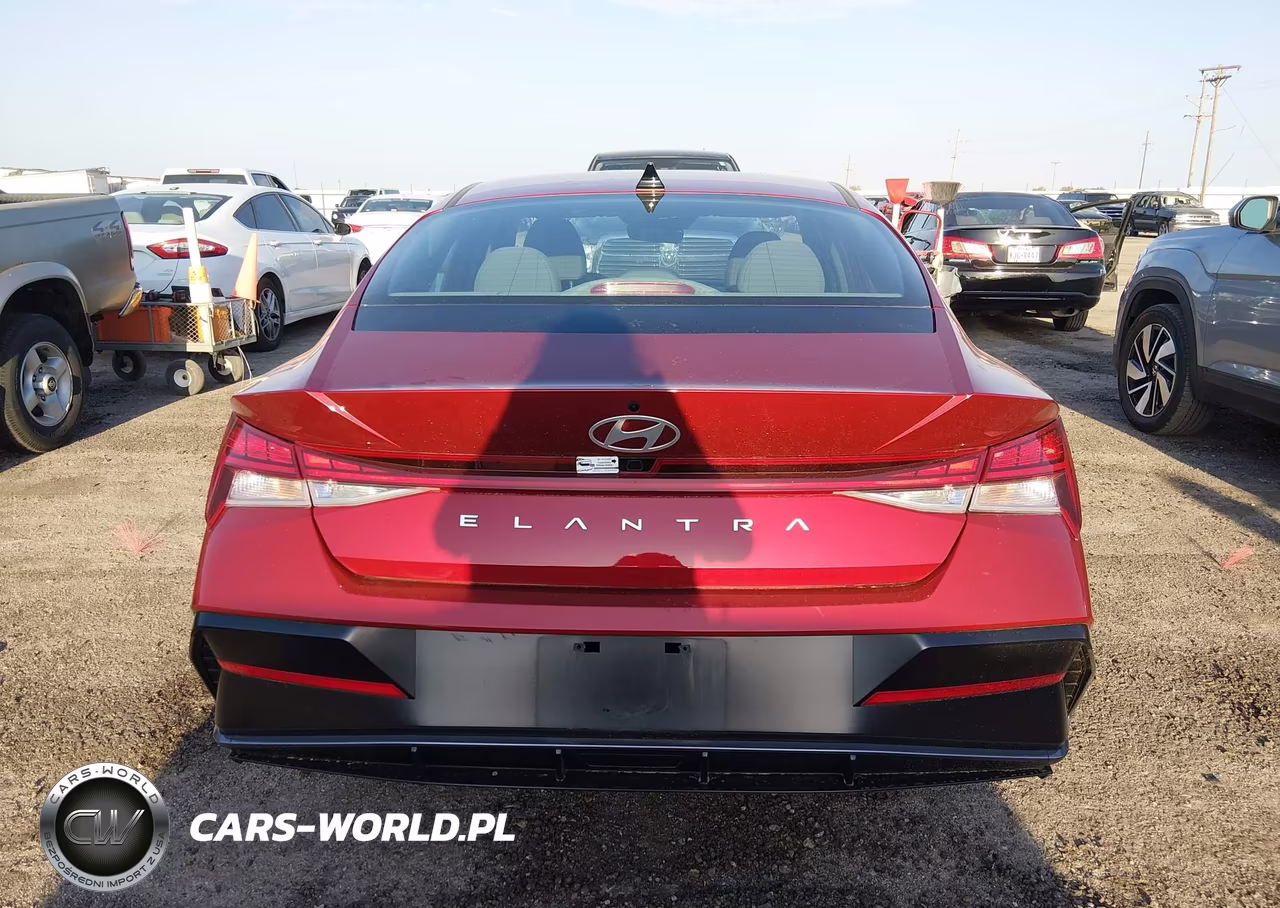 2025 Hyundai Elantra Sel Convenience VIN:KMHLS4DG7SU976502 - 17