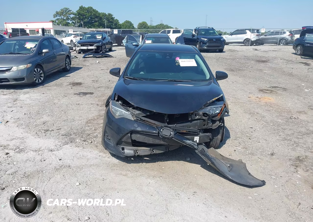 2019 Toyota Corolla Le VIN:2T1BURHE0KC212973 - 12