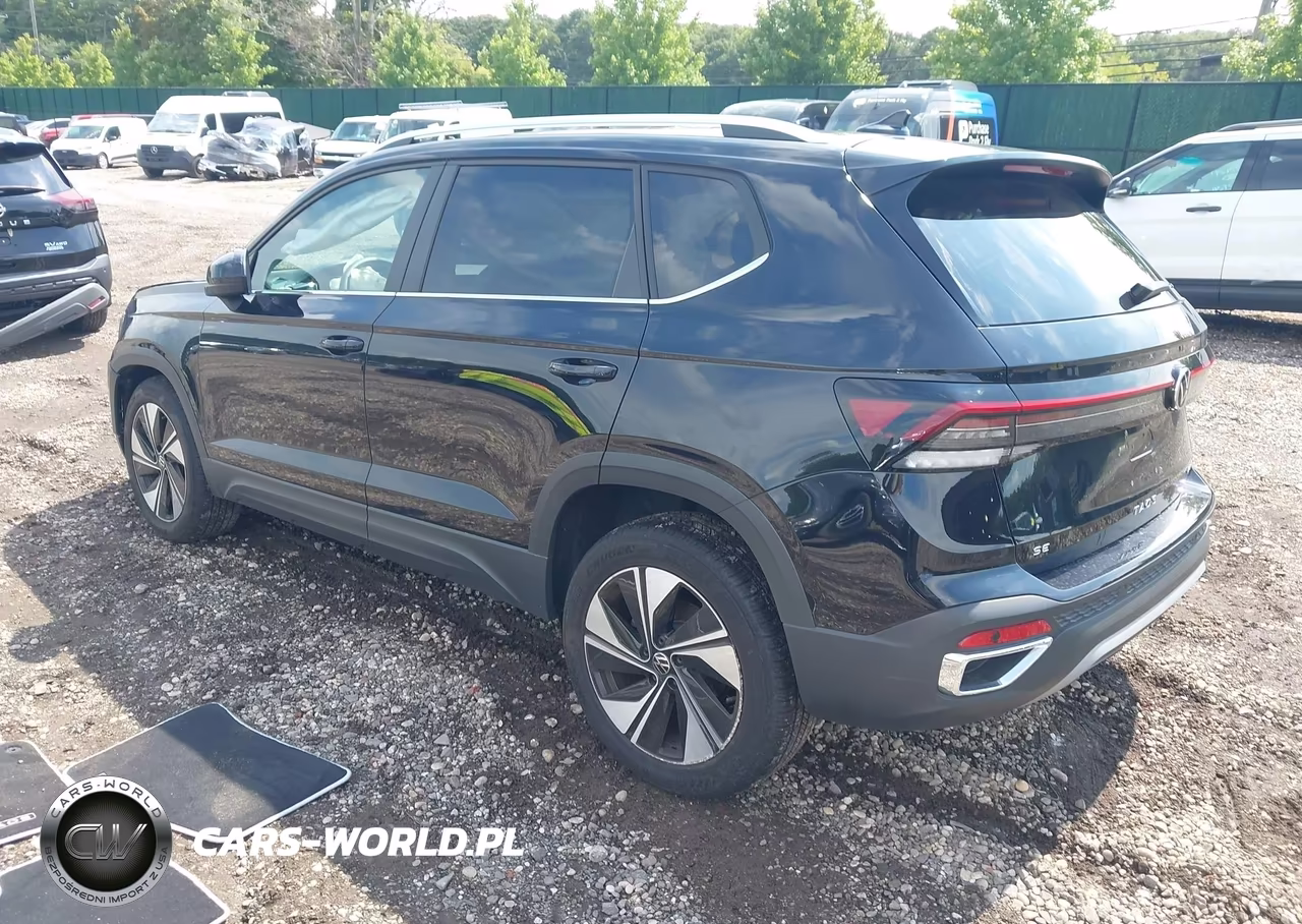 2026 Volkswagen Taos Se VIN:3VVVC7B2XTM001938 - 3