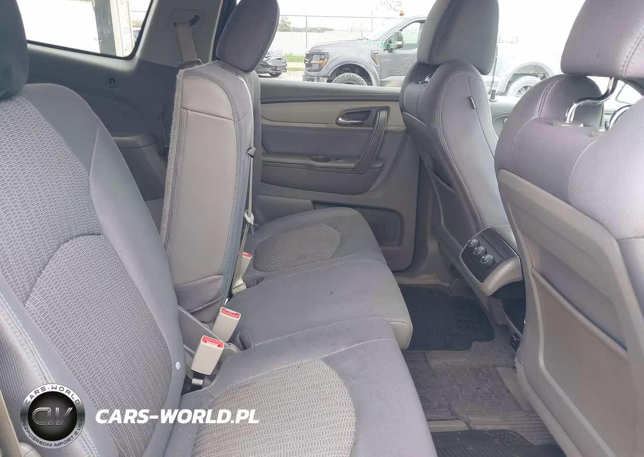 2015 Chevrolet Traverse Ls VIN:1GNKRFKD9FJ185595 - 8