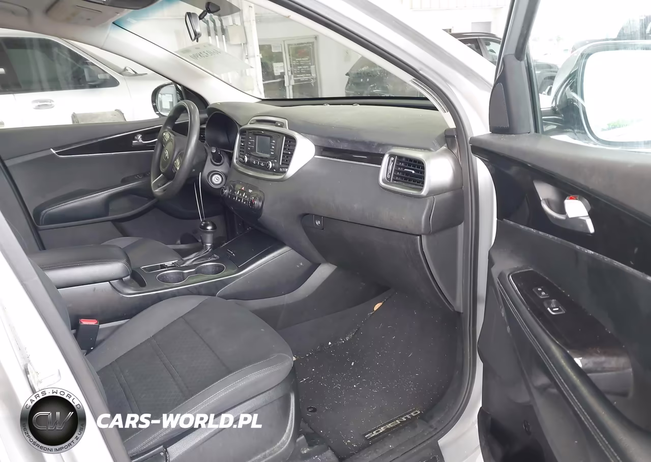 2018 Kia Sorento 3.3L Lx VIN:5XYPGDA53JG376585 - 5