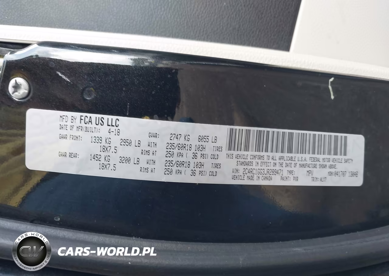 2018 Chrysler Pacifica Limited VIN:2C4RC1GG3JR289471 - 9