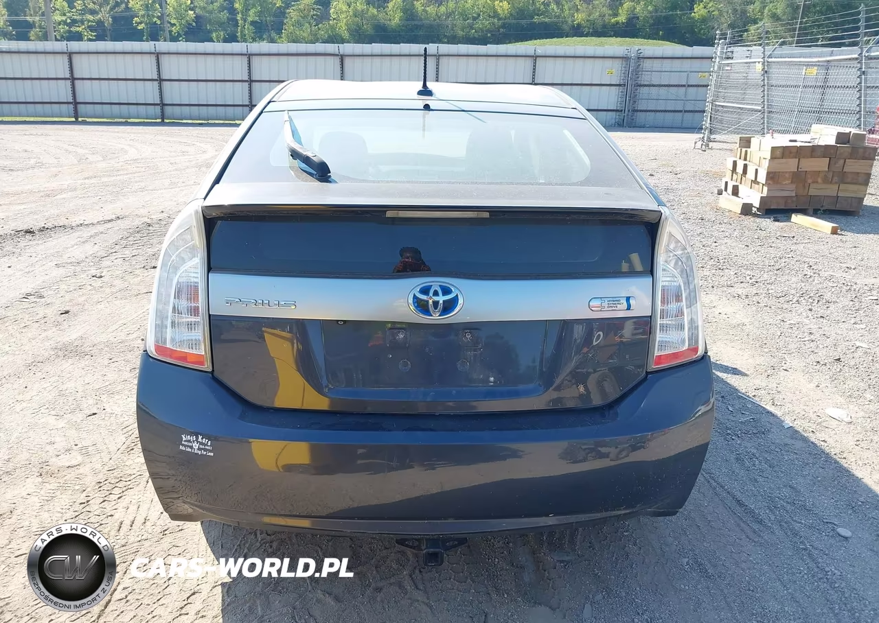 2013 Toyota Prius Plug-In VIN:JTDKN3DP4D3035003 - 16