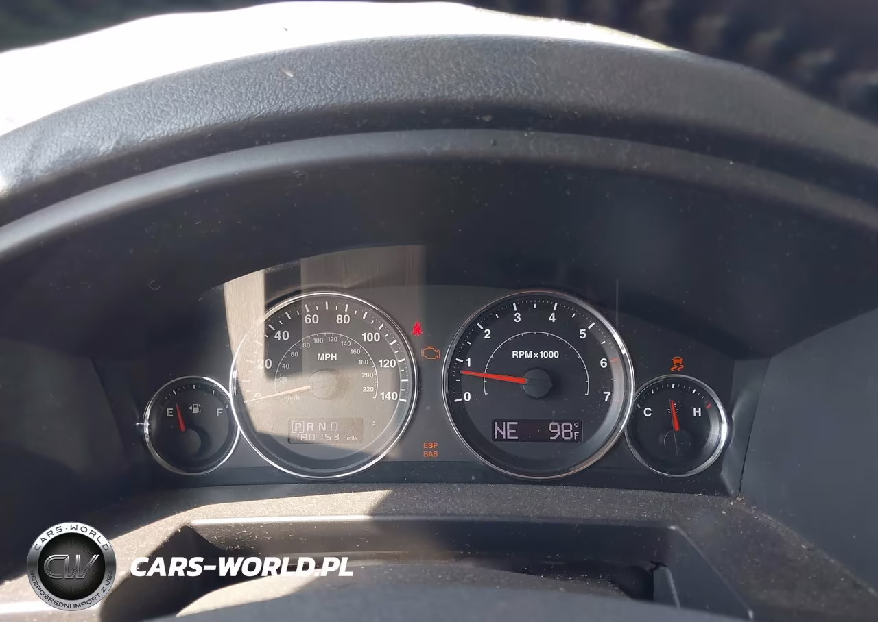 2010 Jeep Commander Sport VIN:1J4RG4GK0AC158737 - 7