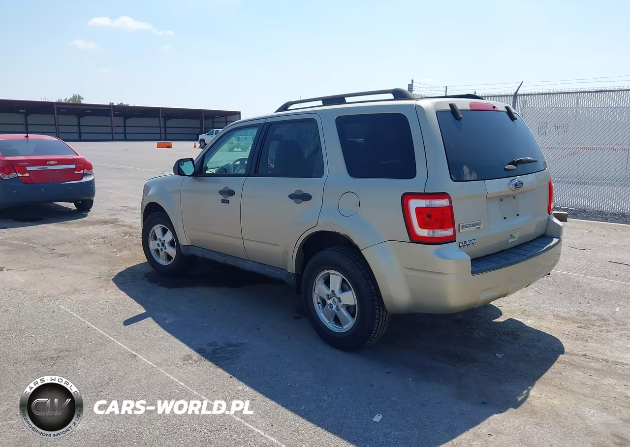 2012 Ford Escape Xlt VIN:1FMCU0D7XCKA21791 - 3
