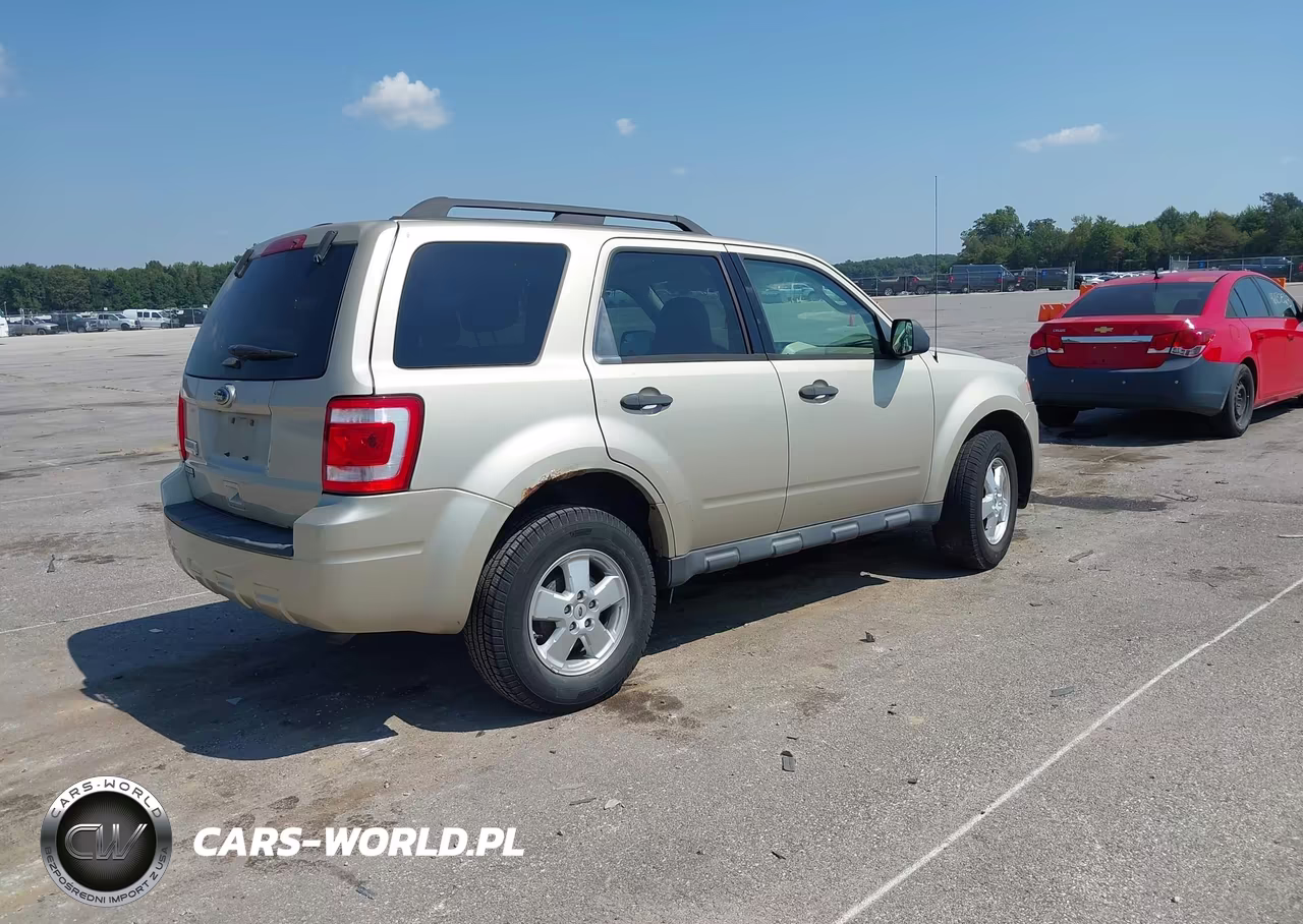 2012 Ford Escape Xlt VIN:1FMCU0D7XCKA21791 - 4