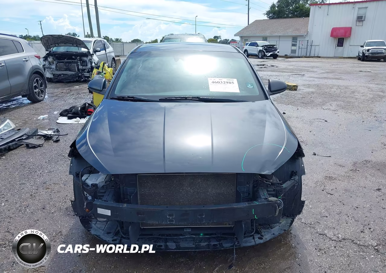 2020 Hyundai Elantra Sel VIN:5NPD84LF8LH581630 - 13