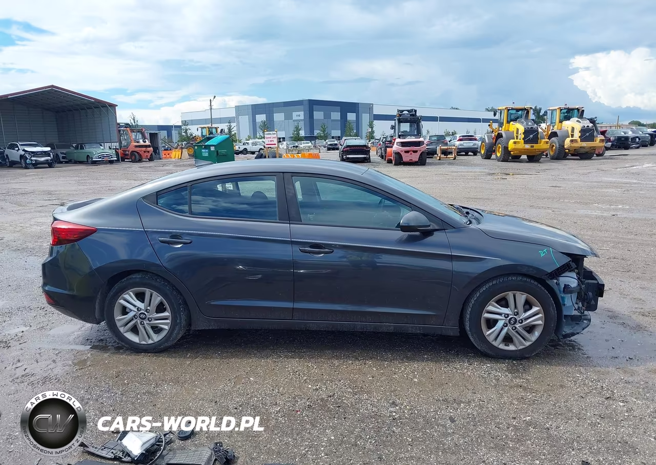 2020 Hyundai Elantra Sel VIN:5NPD84LF8LH581630 - 14