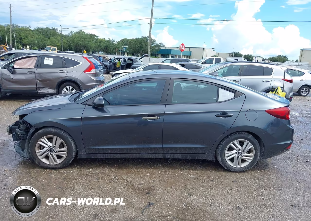 2020 Hyundai Elantra Sel VIN:5NPD84LF8LH581630 - 15