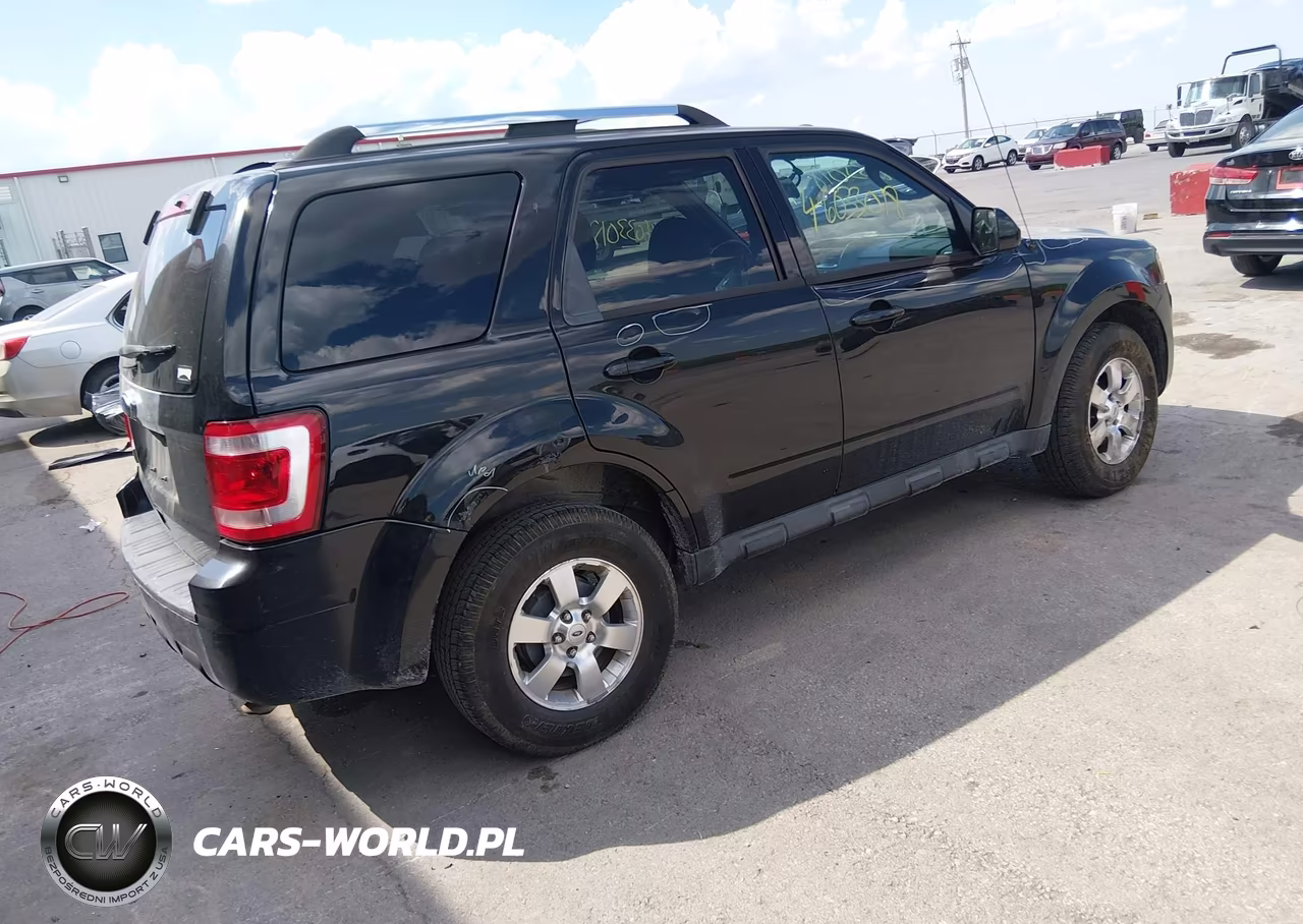 2011 Ford Escape Limited VIN:1FMCU0E76BKB39057 - 4