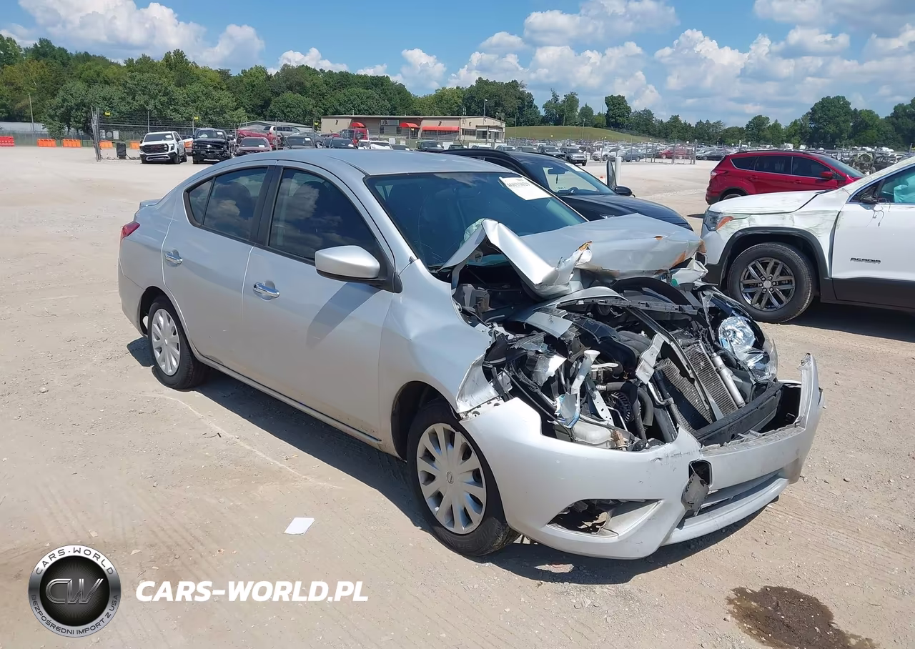 2018 Nissan Versa 1.6 Sv