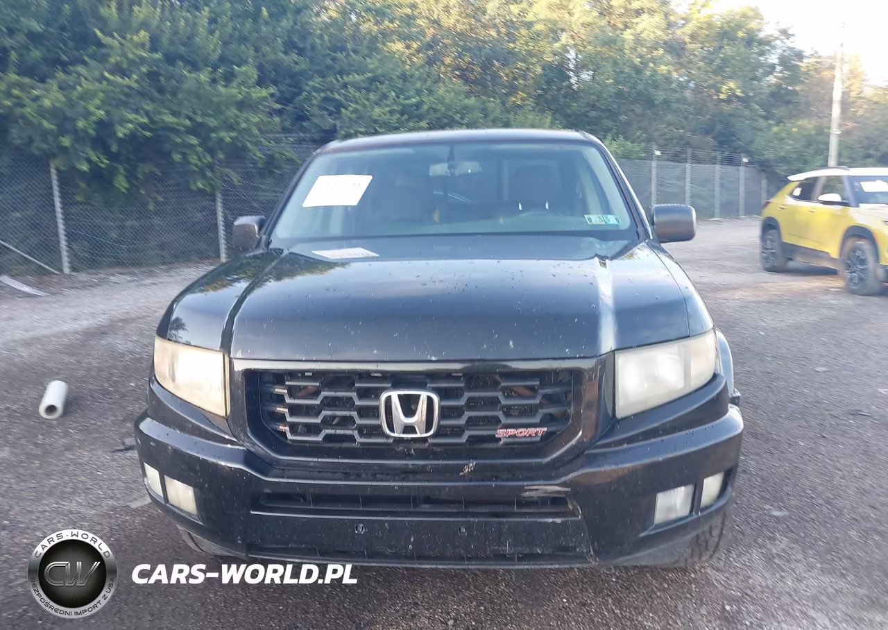 2014 Honda Ridgeline Sport VIN:5FPYK1F73EB009637 - 13