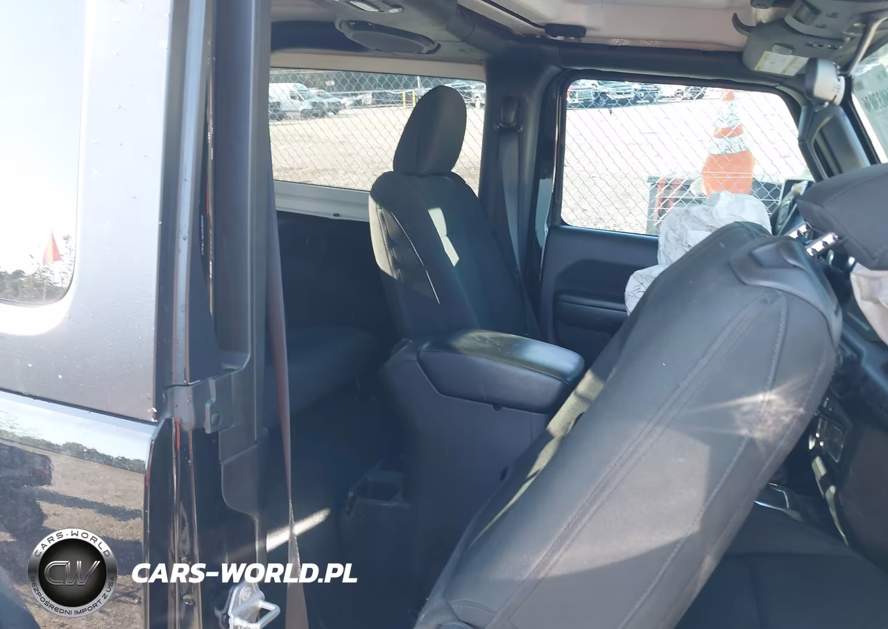 2021 Jeep Wrangler Willys 4X4 VIN:1C4GJXAN3MW819618 - 8