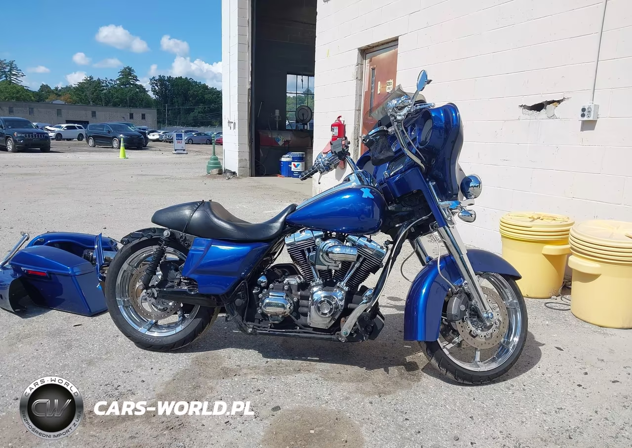 2015 Harley-Davidson Flhx Street Glide VIN:1HD1KBM14FB702329 - 12