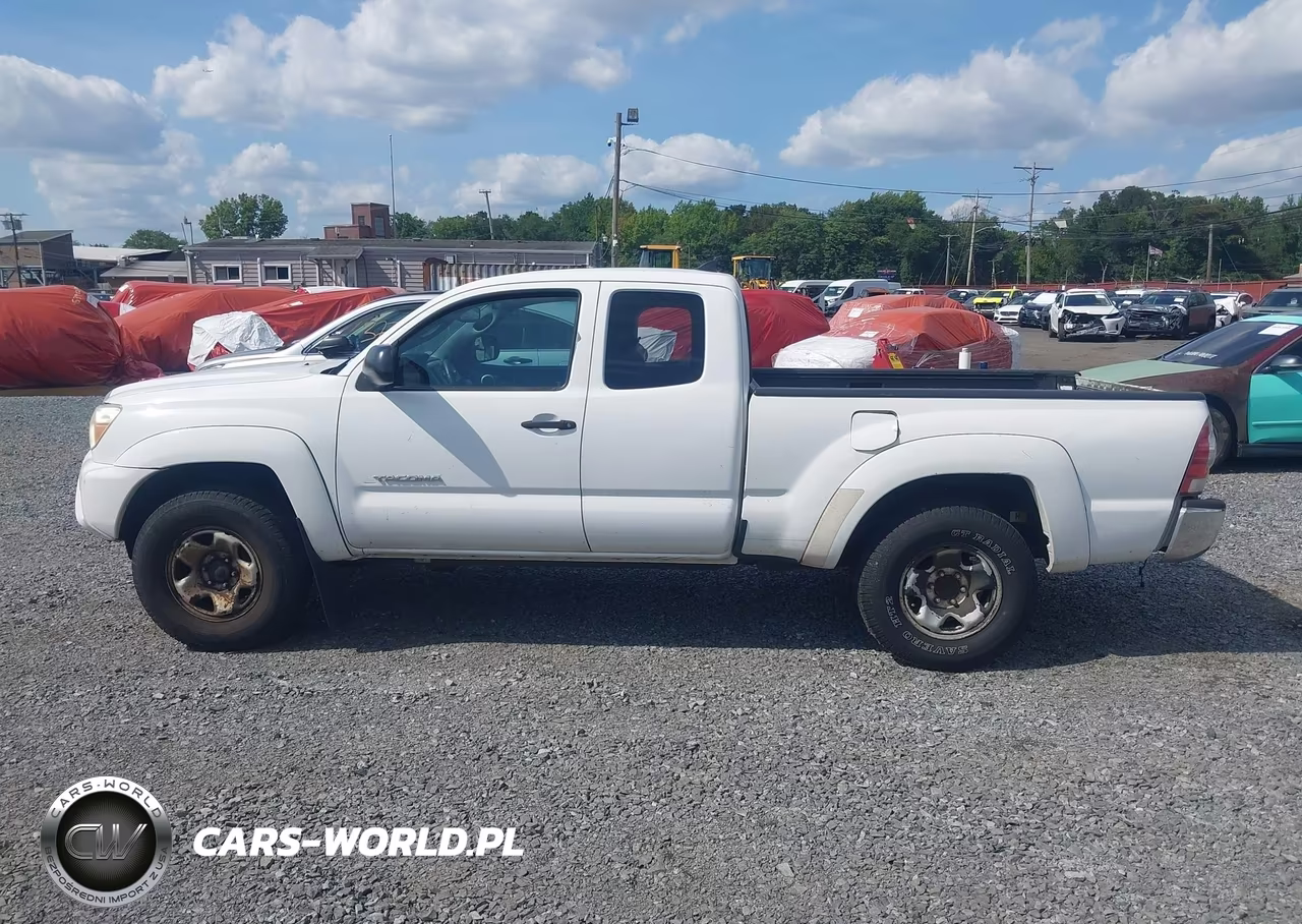 2012 Toyota Tacoma VIN:5TFUX4ENXCX014816 - 14