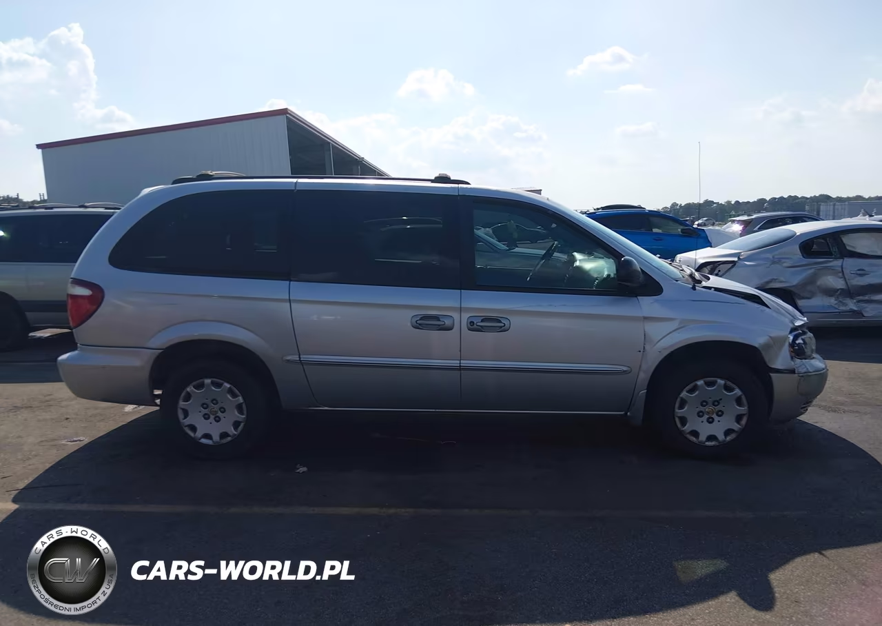 2002 Chrysler Town & Country Lx VIN:2C4GP44382R755265 - 13