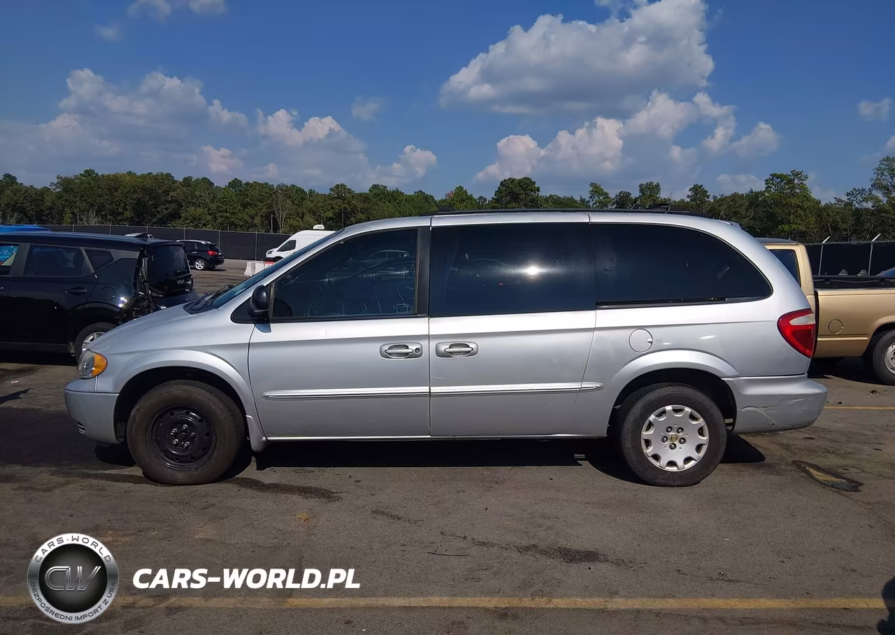 2002 Chrysler Town & Country Lx VIN:2C4GP44382R755265 - 14