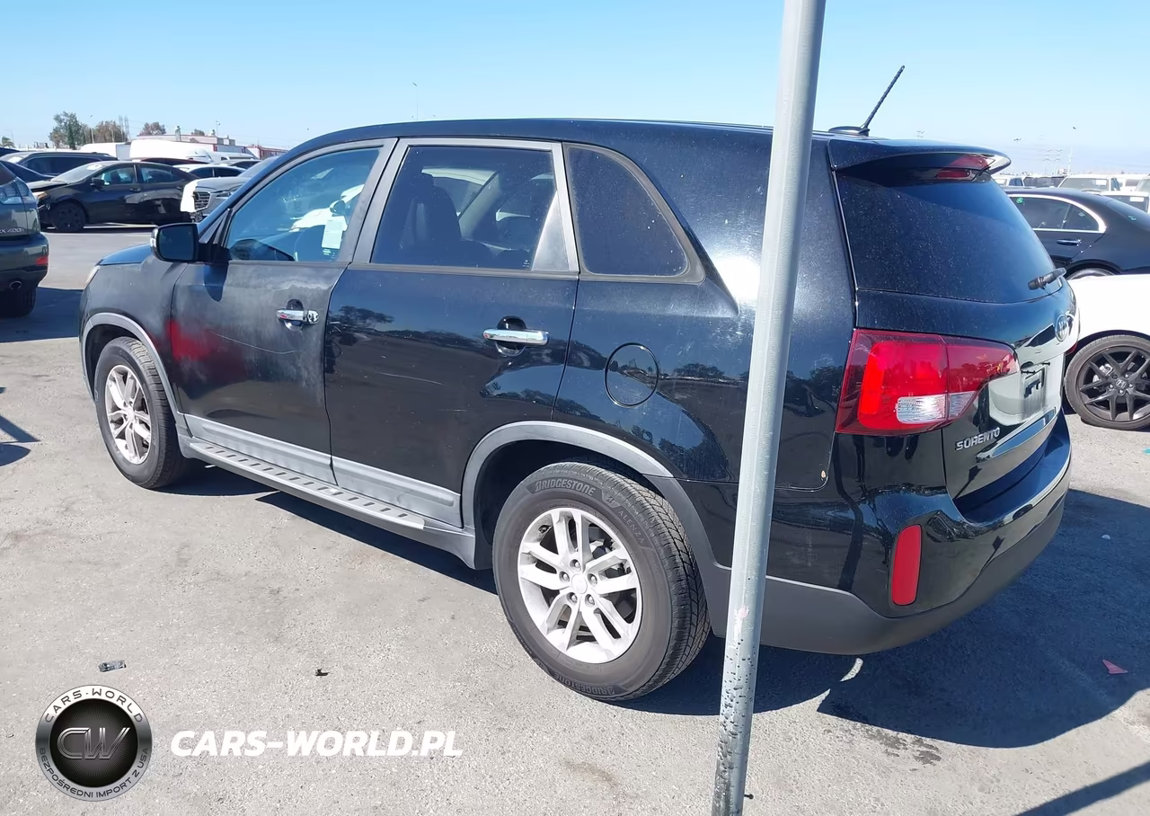 2014 Kia Sorento Lx VIN:5XYKT3A61EG488252 - 3