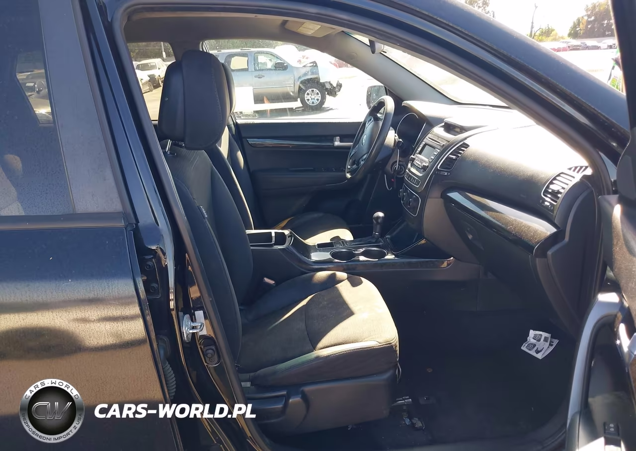 2014 Kia Sorento Lx VIN:5XYKT3A61EG488252 - 5