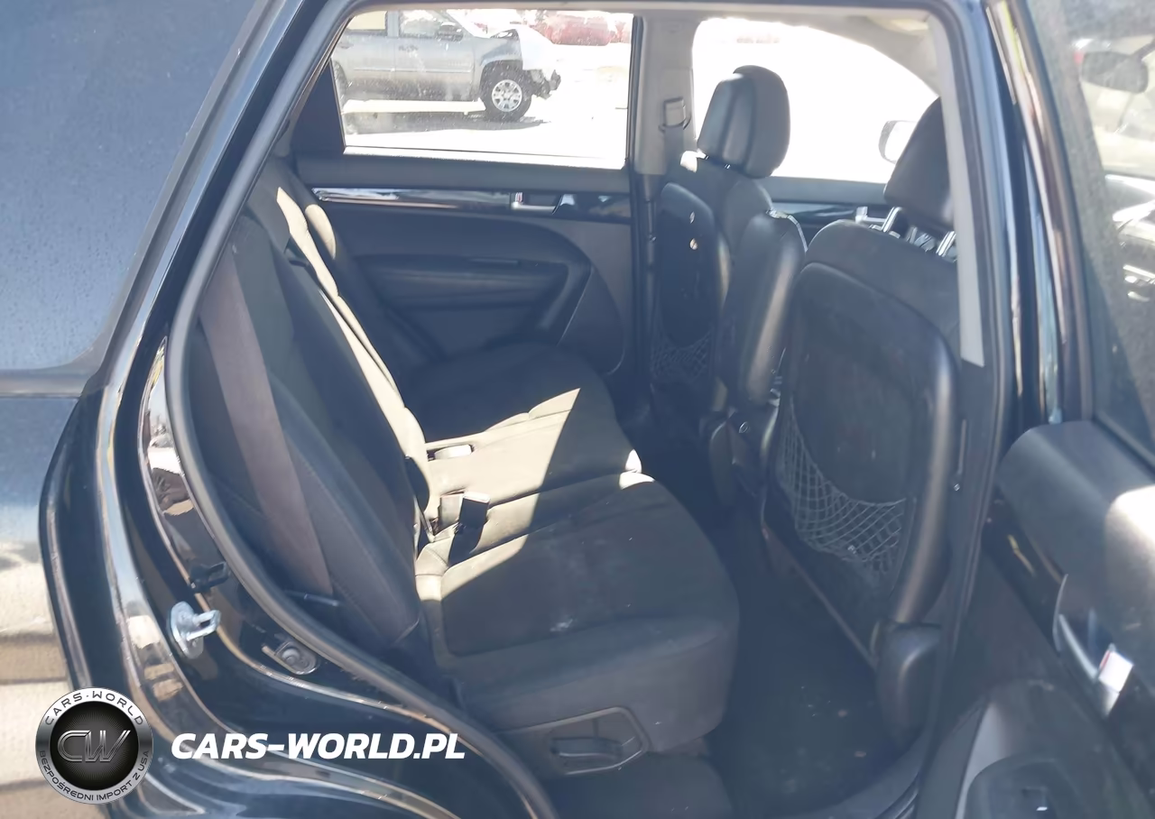 2014 Kia Sorento Lx VIN:5XYKT3A61EG488252 - 8