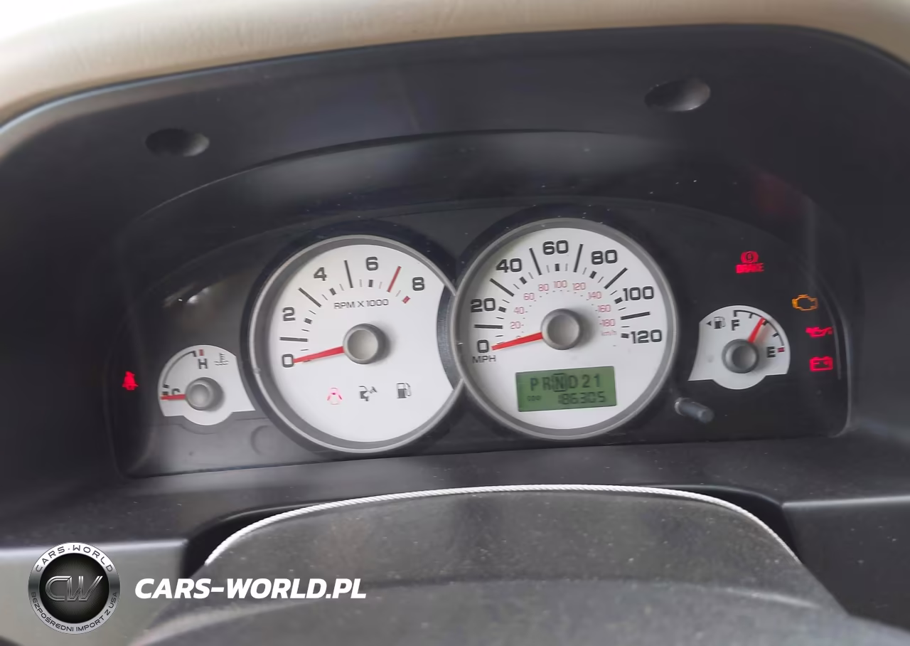 2007 Ford Escape Xls-Xls Manual VIN:1FMYU02Z67KB37358 - 7