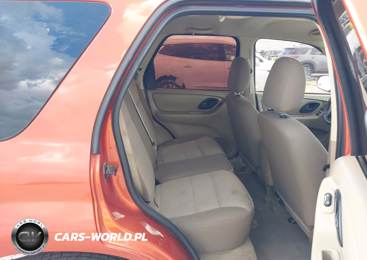 2007 Ford Escape Xls-Xls Manual VIN:1FMYU02Z67KB37358 - 8