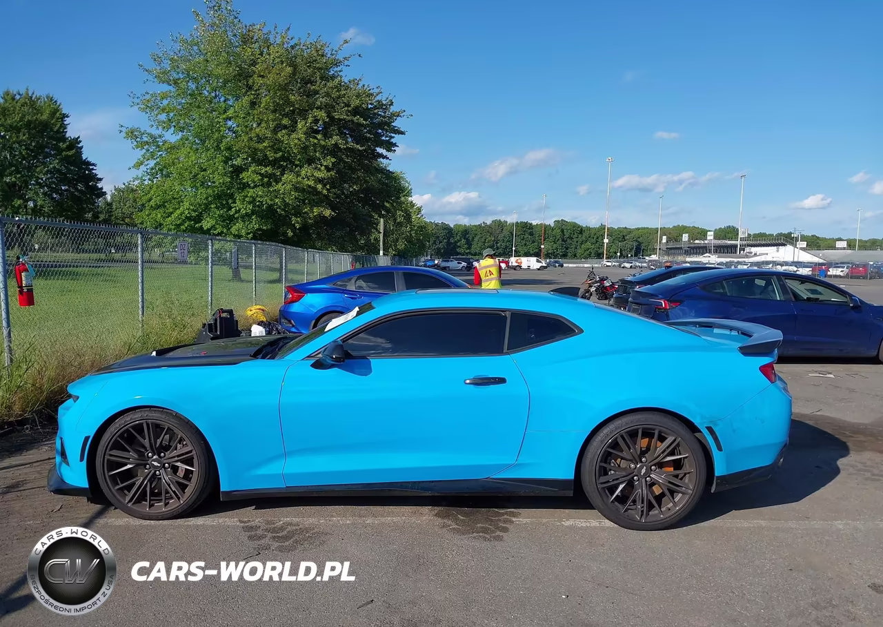 2018 Chevrolet Camaro Zl1 VIN:1G1FK1R64J0137650 - 15