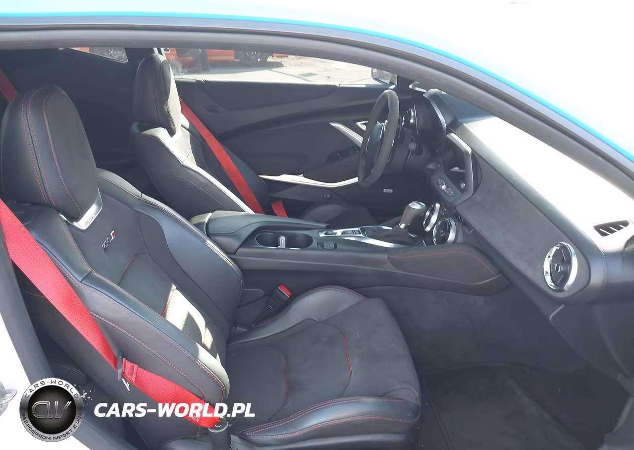 2018 Chevrolet Camaro Zl1 VIN:1G1FK1R64J0137650 - 5