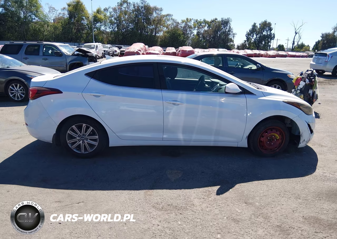 2015 Hyundai Elantra Se VIN:5NPDH4AE8FH637712 - 13