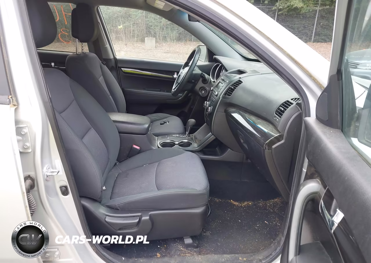 2013 Kia Sorento Lx V6 VIN:5XYKTDA27DG309780 - 5