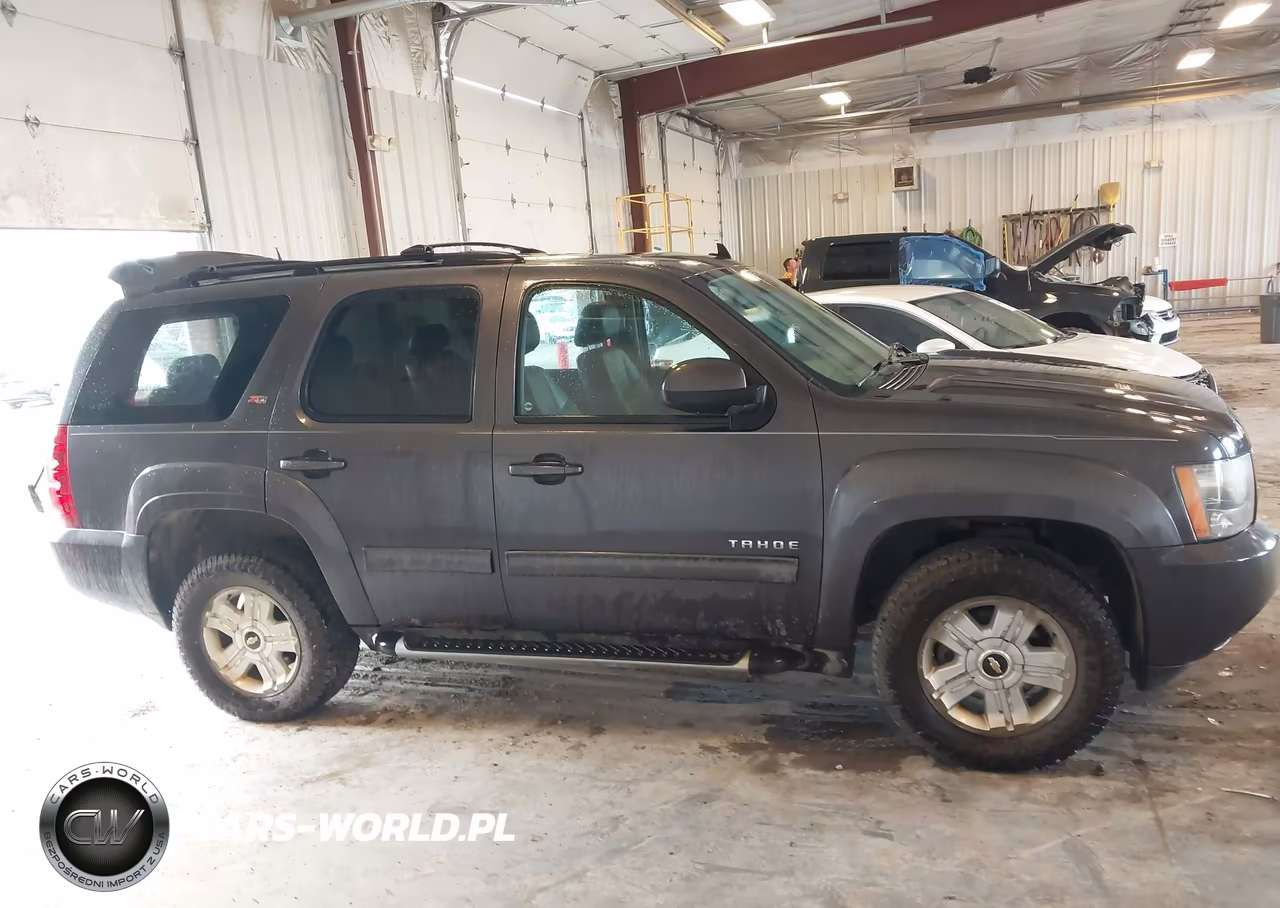 2010 Chevrolet Tahoe Lt VIN:1GNUKBE03AR191417 - 13
