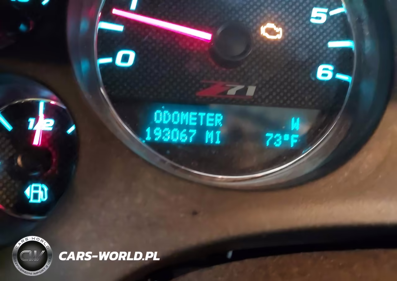 2010 Chevrolet Tahoe Lt VIN:1GNUKBE03AR191417 - 15