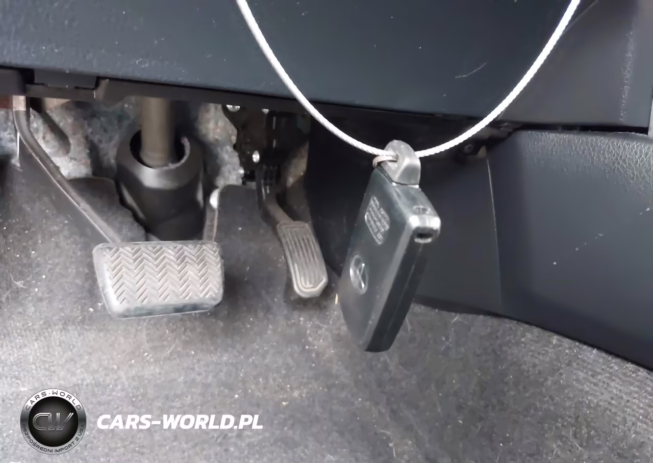 2016 Toyota Rav4 Hybrid Xle VIN:JTMRJREV7GD015384 - 11