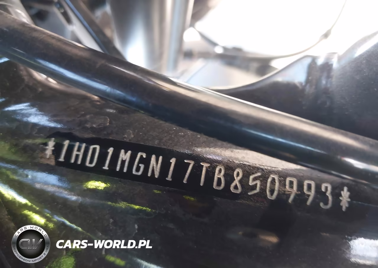 2026 Harley-Davidson Flhlt VIN:1HD1MGN17TB850993 - 10