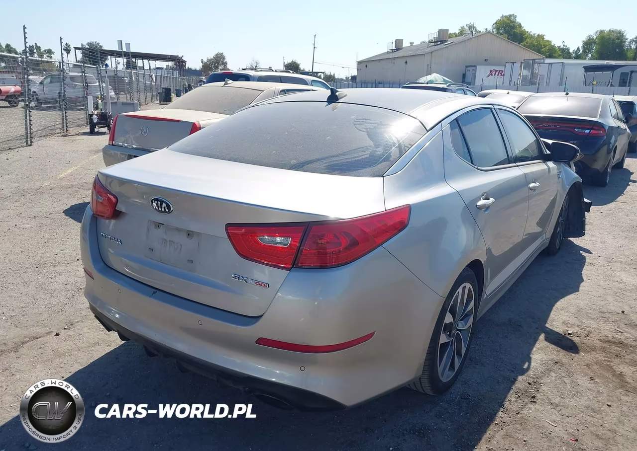 2015 Kia Optima Sx Turbo VIN:5XXGR4A63FG458086 - 4