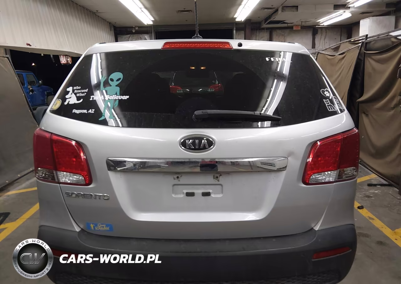 2013 Kia Sorento Lx VIN:5XYKT3A16DG397979 - 17
