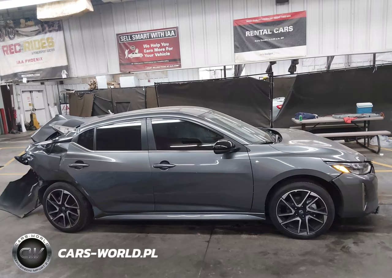 2025 Nissan Sentra Sr VIN:3N1AB8DV4SY403087 - 13