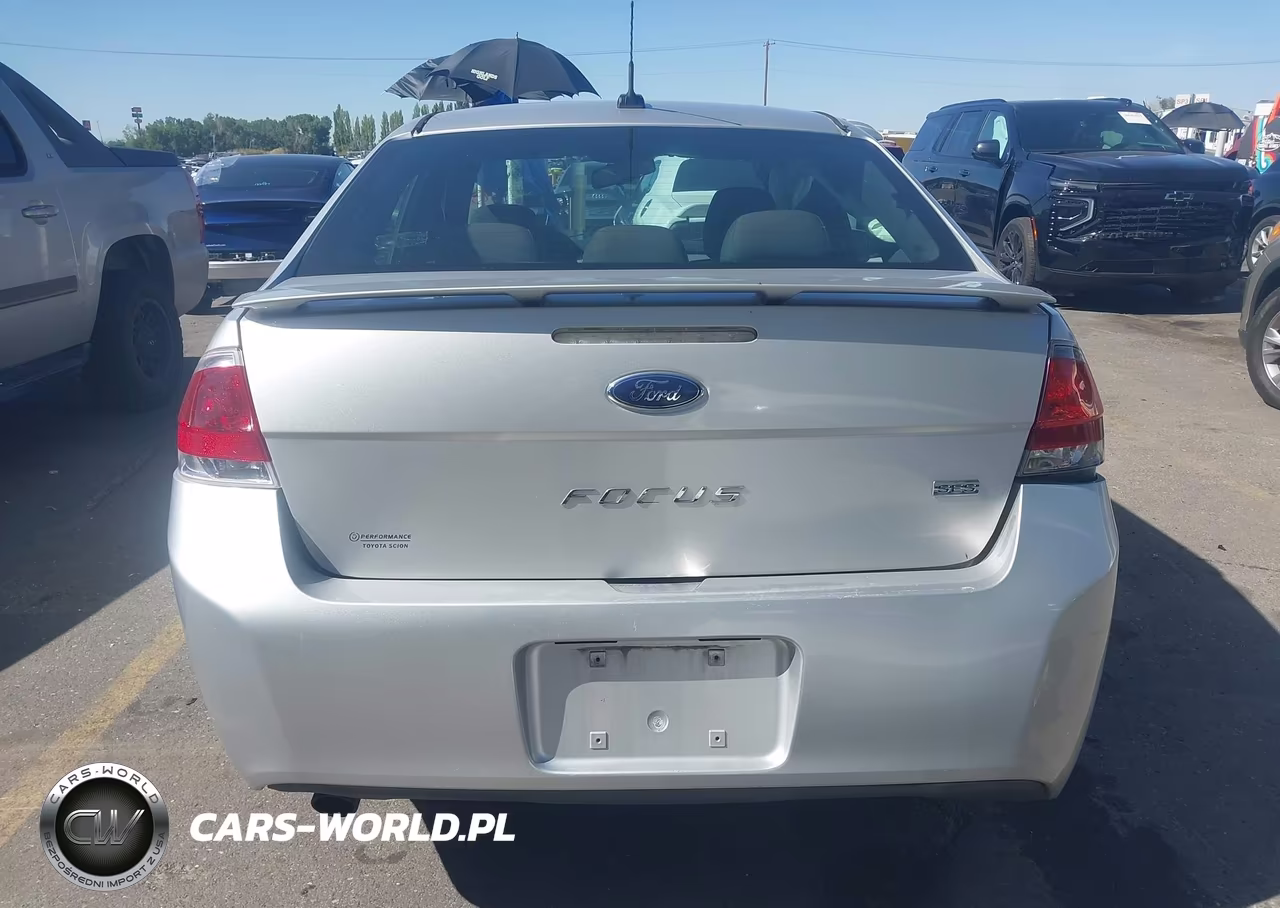 2010 Ford Focus Ses VIN:1FAHP3GN3AW229844 - 16