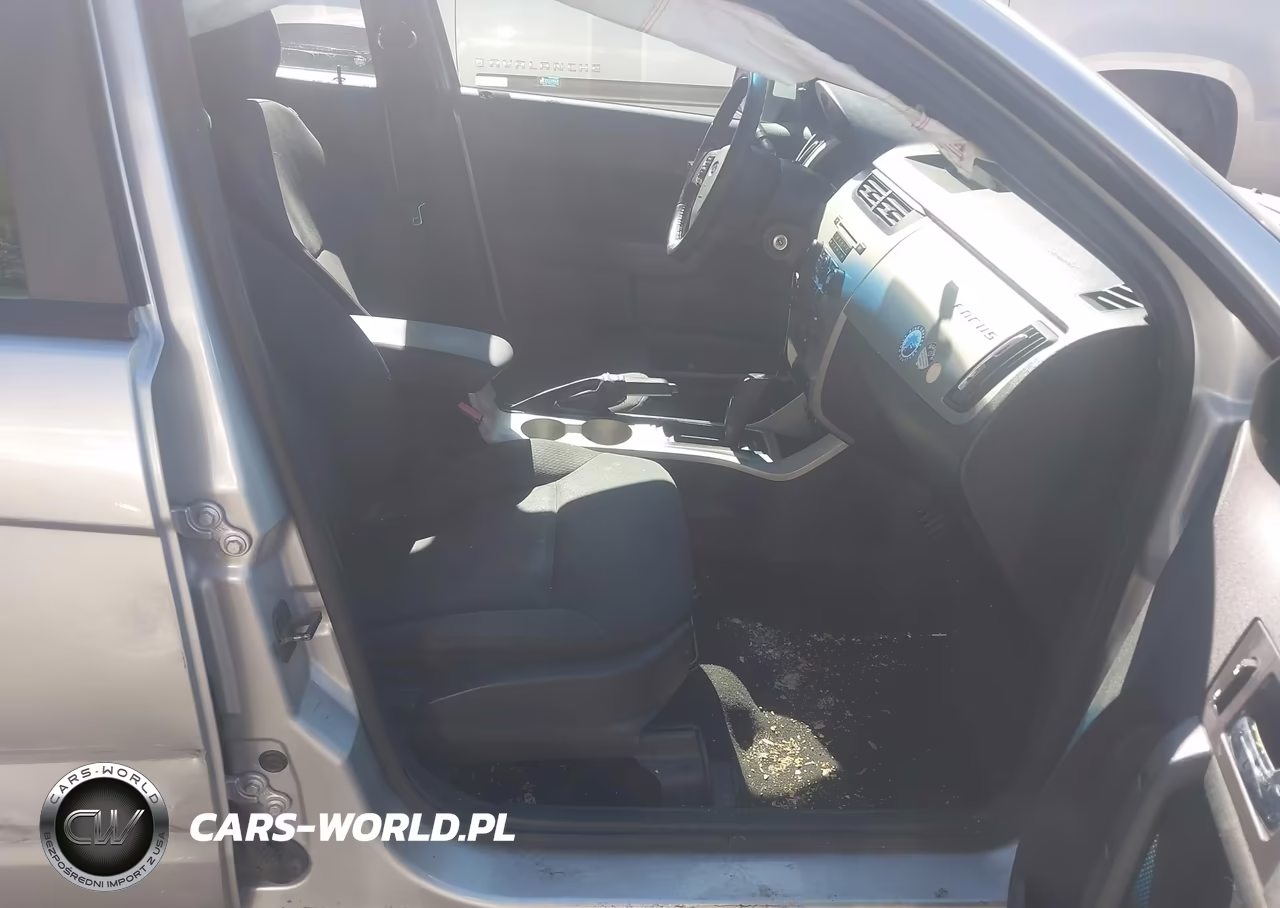 2010 Ford Focus Ses VIN:1FAHP3GN3AW229844 - 5