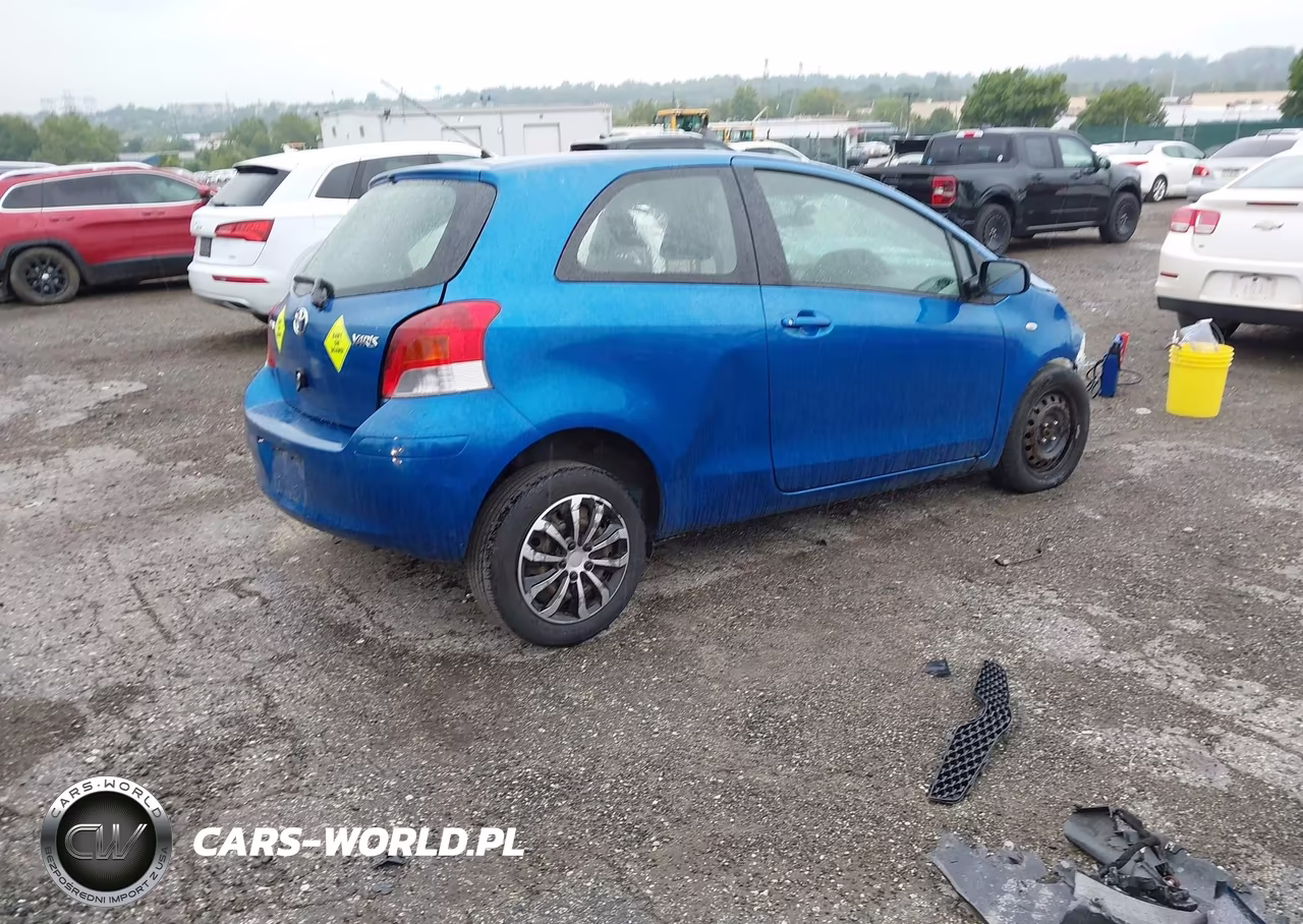 2011 Toyota Yaris VIN:JTDJT4K34B5327193 - 4