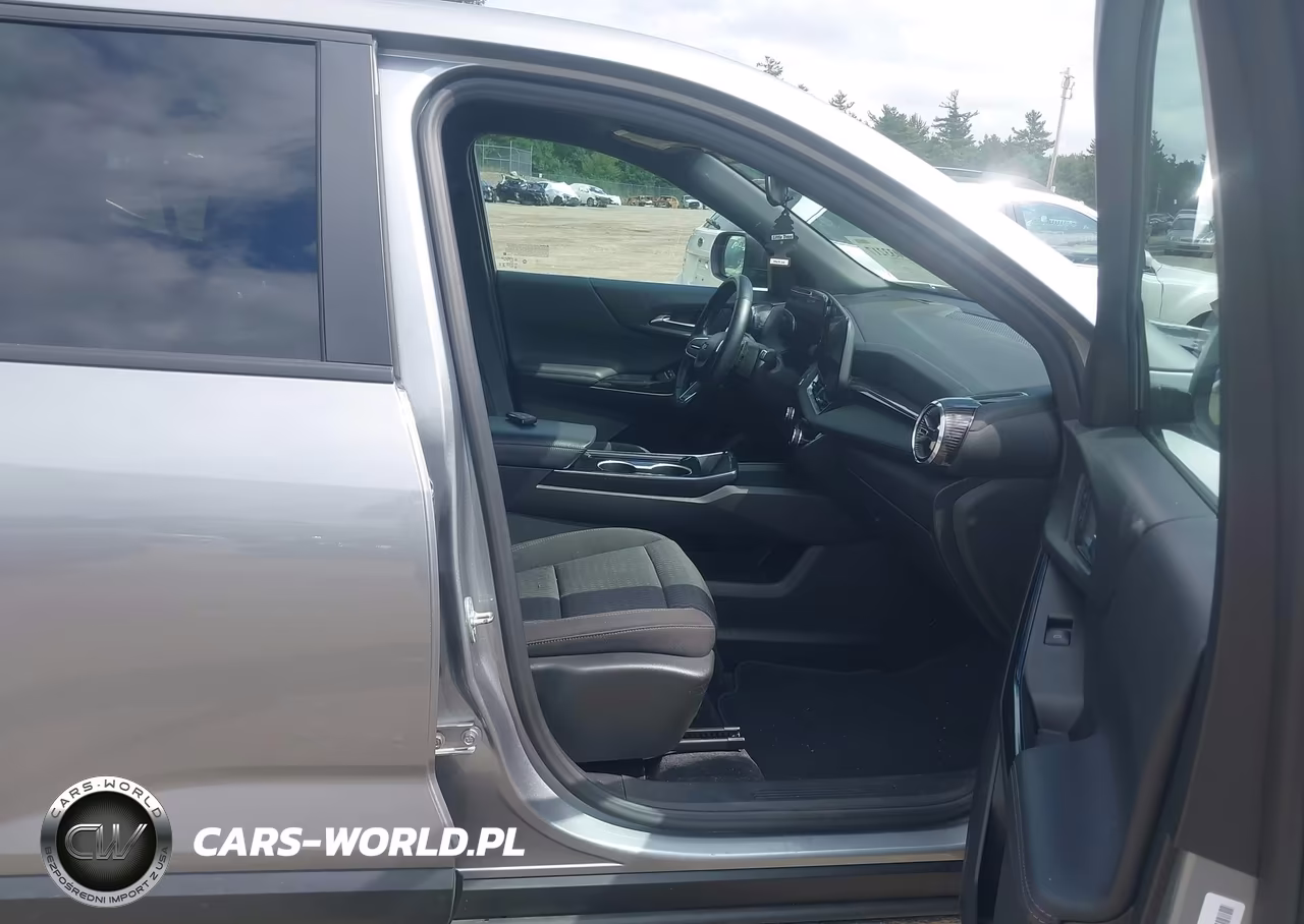 2025 Chevrolet Equinox Fwd Lt VIN:3GNAXHEG2SL226915 - 5