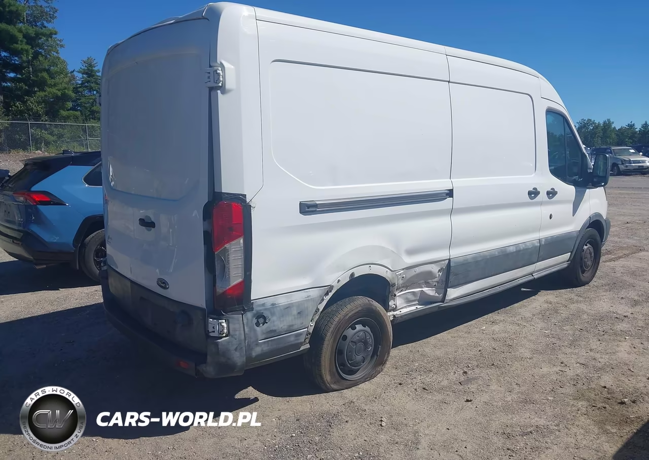 2018 Ford Transit-250 VIN:1FTYR2CG2JKA15151 - 4