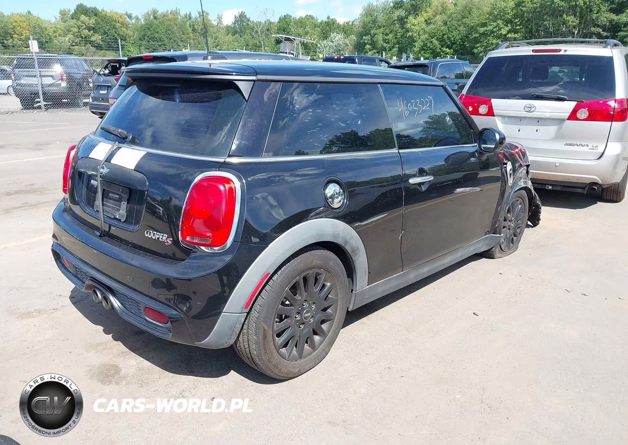 2015 Mini Hardtop Cooper S VIN:WMWXP7C52F2A42063 - 4