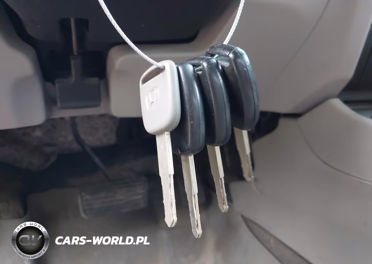 2013 Honda Civic Hybrid VIN:19XFB4F21DE204145 - 11
