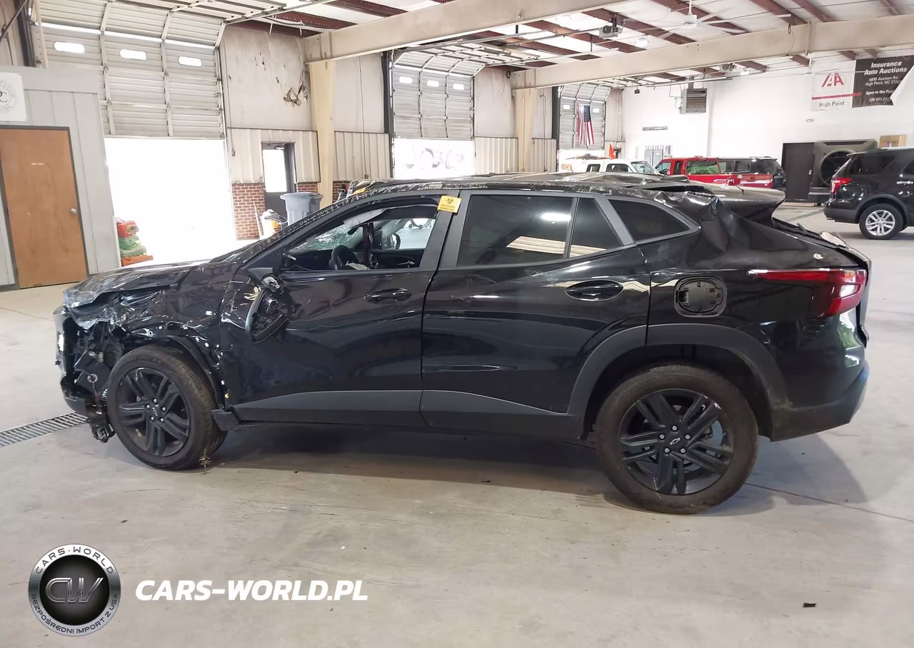 2025 Chevrolet Trax Fwd Activ VIN:KL77LKEP4SC184817 - 13