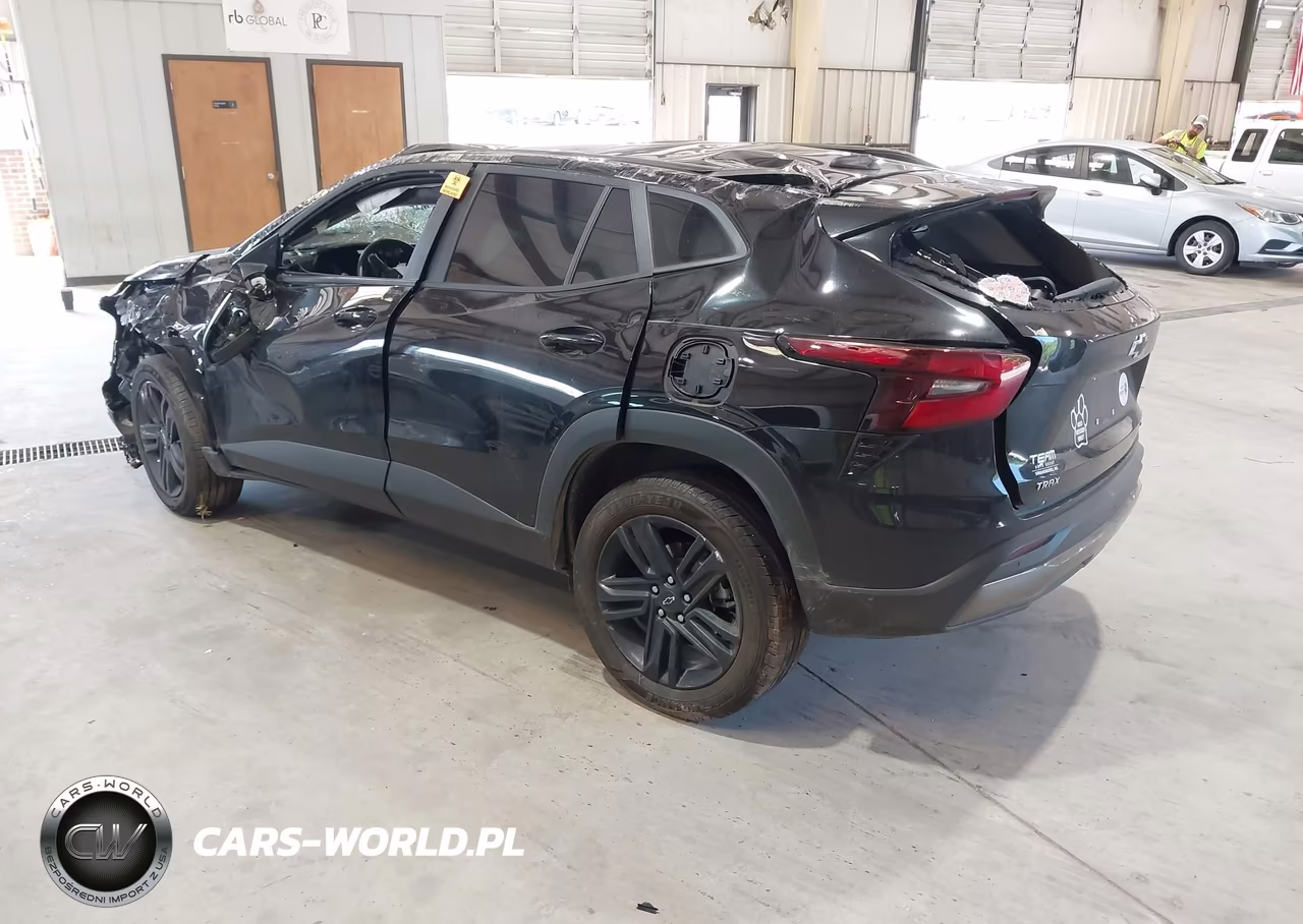 2025 Chevrolet Trax Fwd Activ VIN:KL77LKEP4SC184817 - 3
