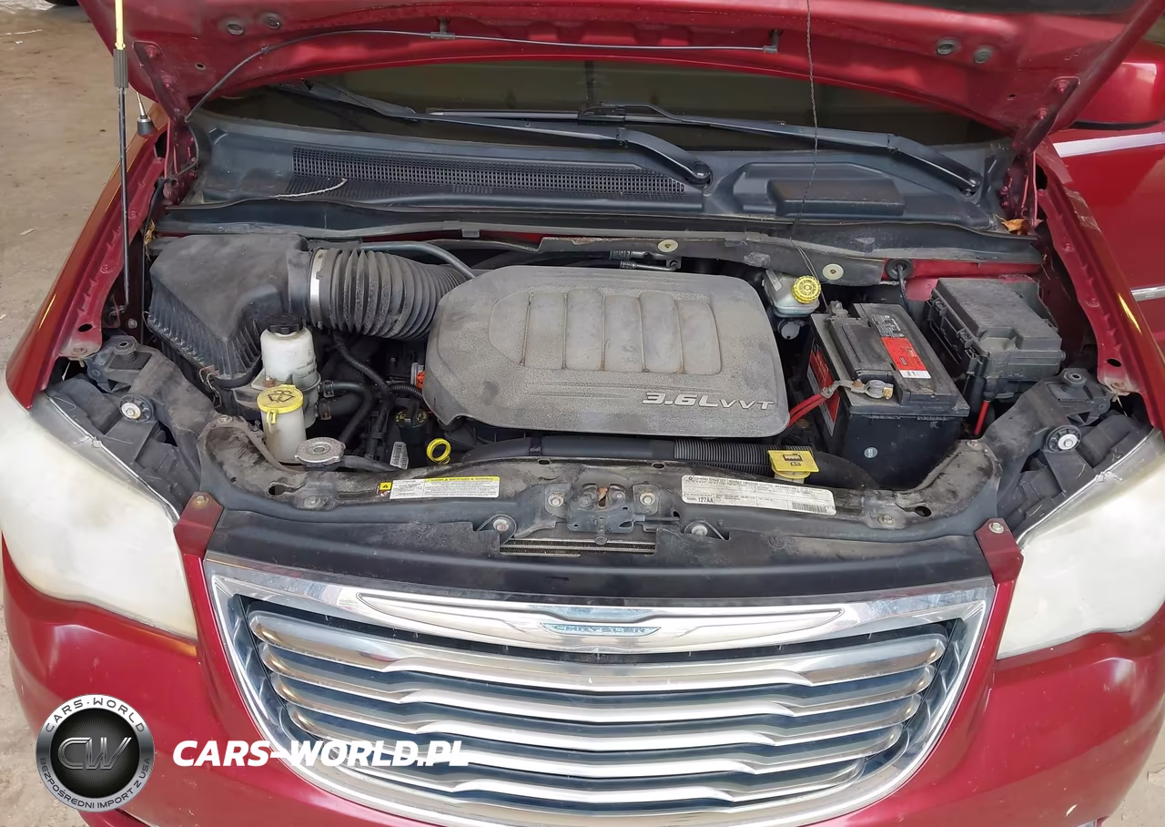 2011 Chrysler Town & Country Touring VIN:2A4RR5DG6BR715997 - 10
